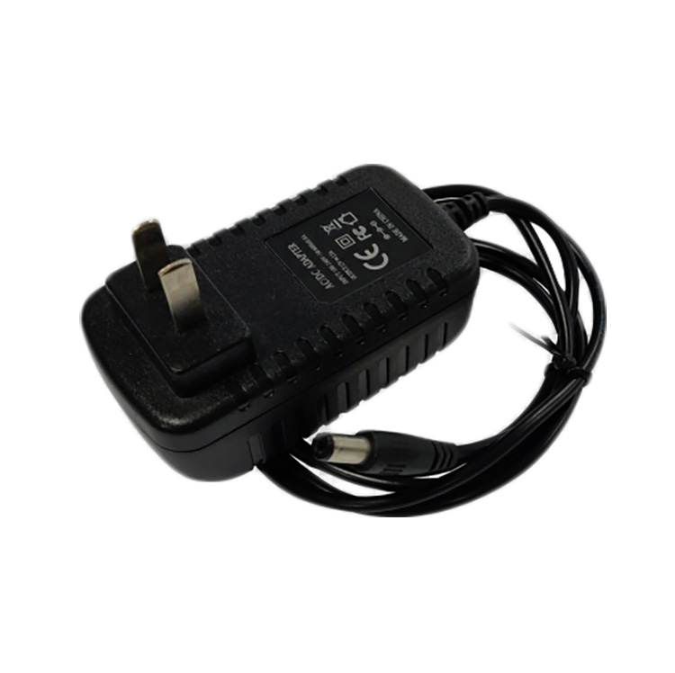 12V 2A Universal Adaptor Daya